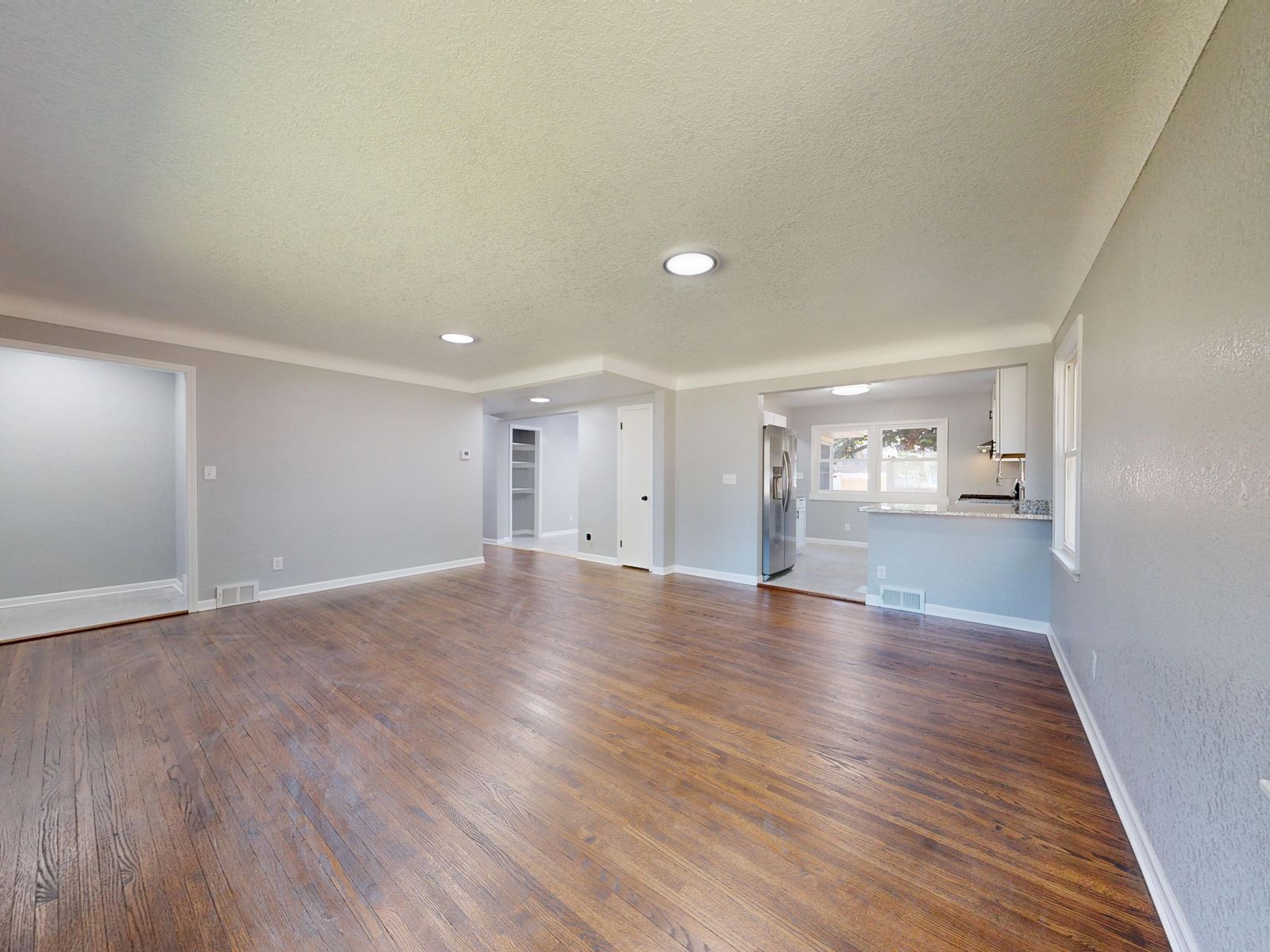 A block cottage re-skinned for the coast, Jacksonville Beach
